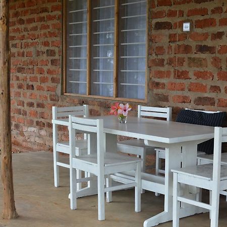 Milemeleni Guesthouse Lushoto المظهر الخارجي الصورة
